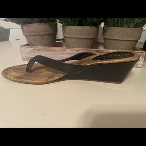 Wedge flip flop